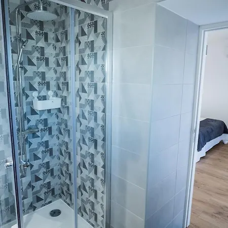 ホームステイ Fonte Mar ナザレ